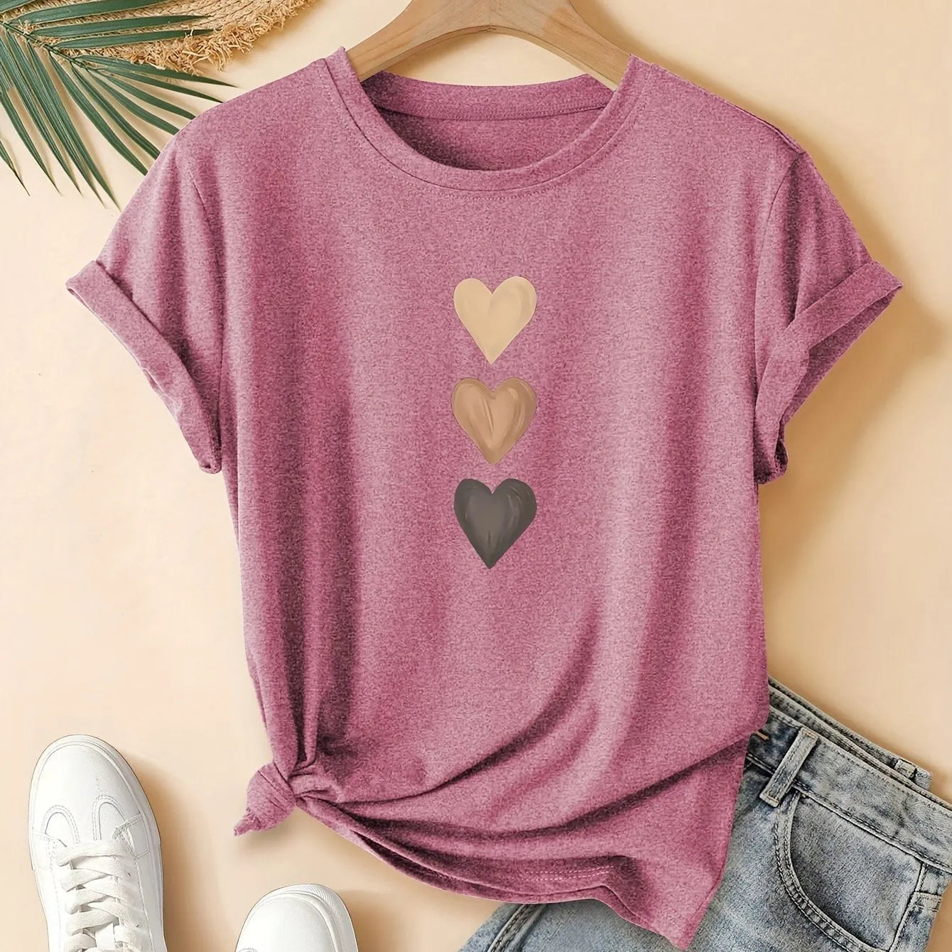 Women's short sleeve round neck t-shirt with an art retro pattern, in pure cotton fabric.
