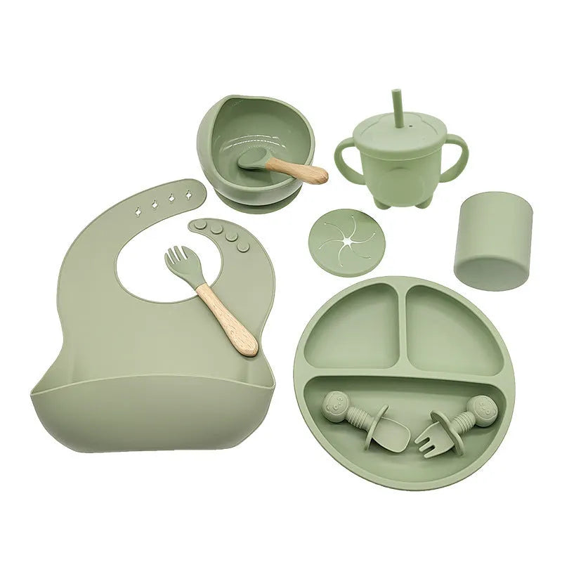 Baby silicone tableware 10 piece set in simple style for feeding over 6 months