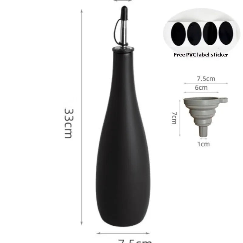 Ceramic oil pot with integrated funnel for kitchen oil storage in 650ml capacity