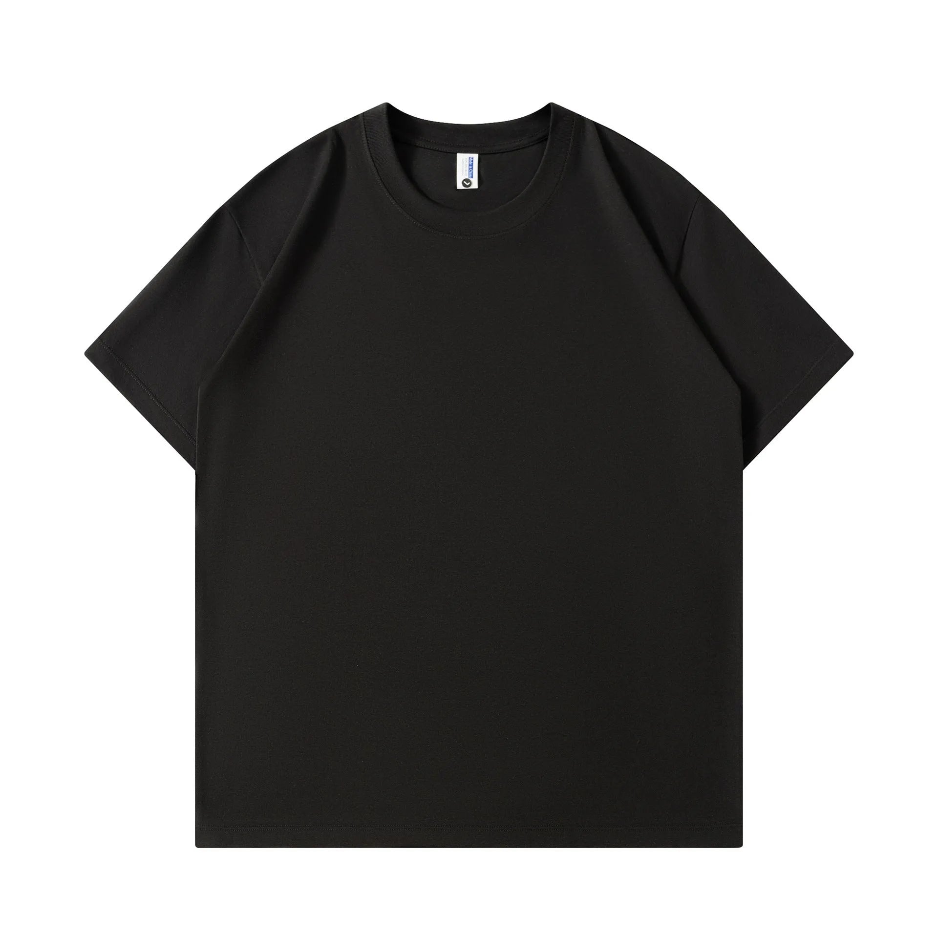 Unisex solid colour pure cotton loose fit short sleeve T-shirt in a leisure setting