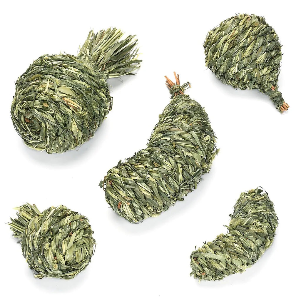 Natural timothy grass pet chew toy in pear shape for rabbits and guinea pigs