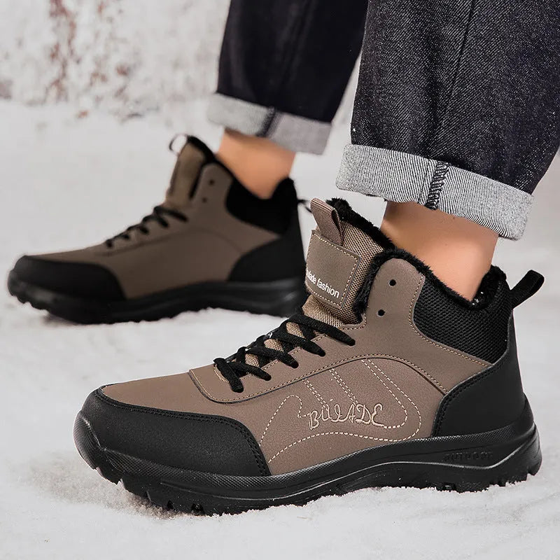 Men's large size fleece-lined mid-top casual sports shoes in black with rubber sole and lace-up closure
