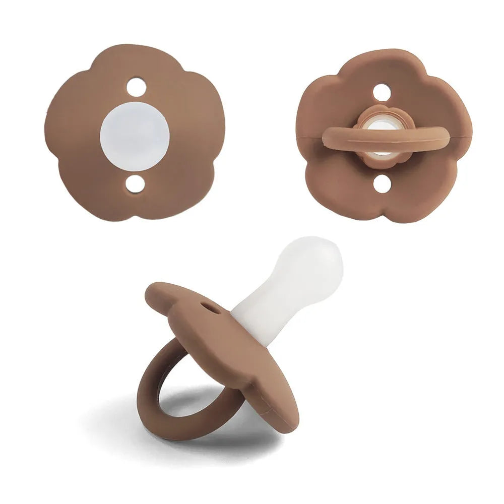 Silicone lace nipple baby pacifier for 0-6 months, 6.5 x 5 x 5cm, in apricot or light blue