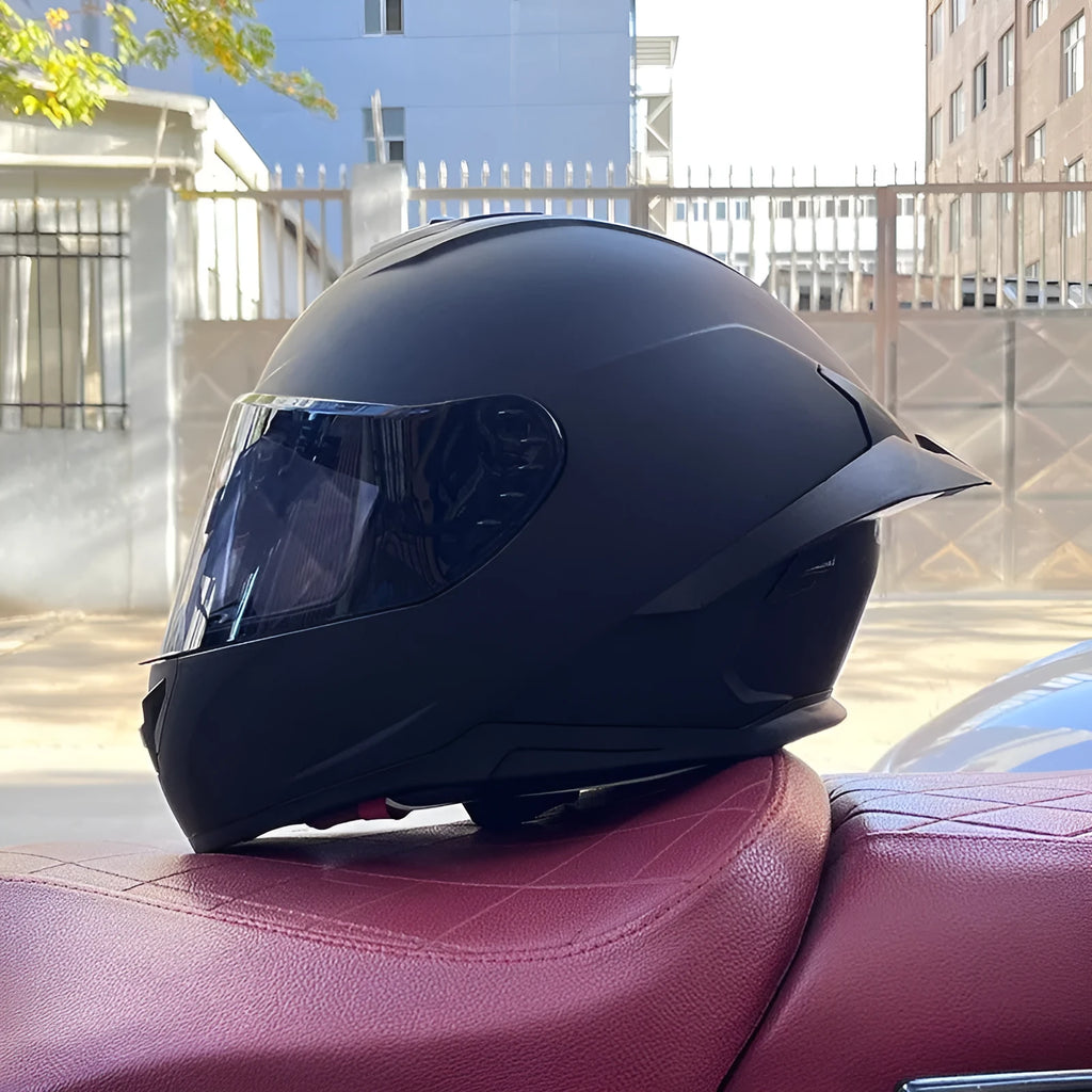 Big tail motorcycle helmet in ABS, shown in a matte black finish with sizes M to XXL