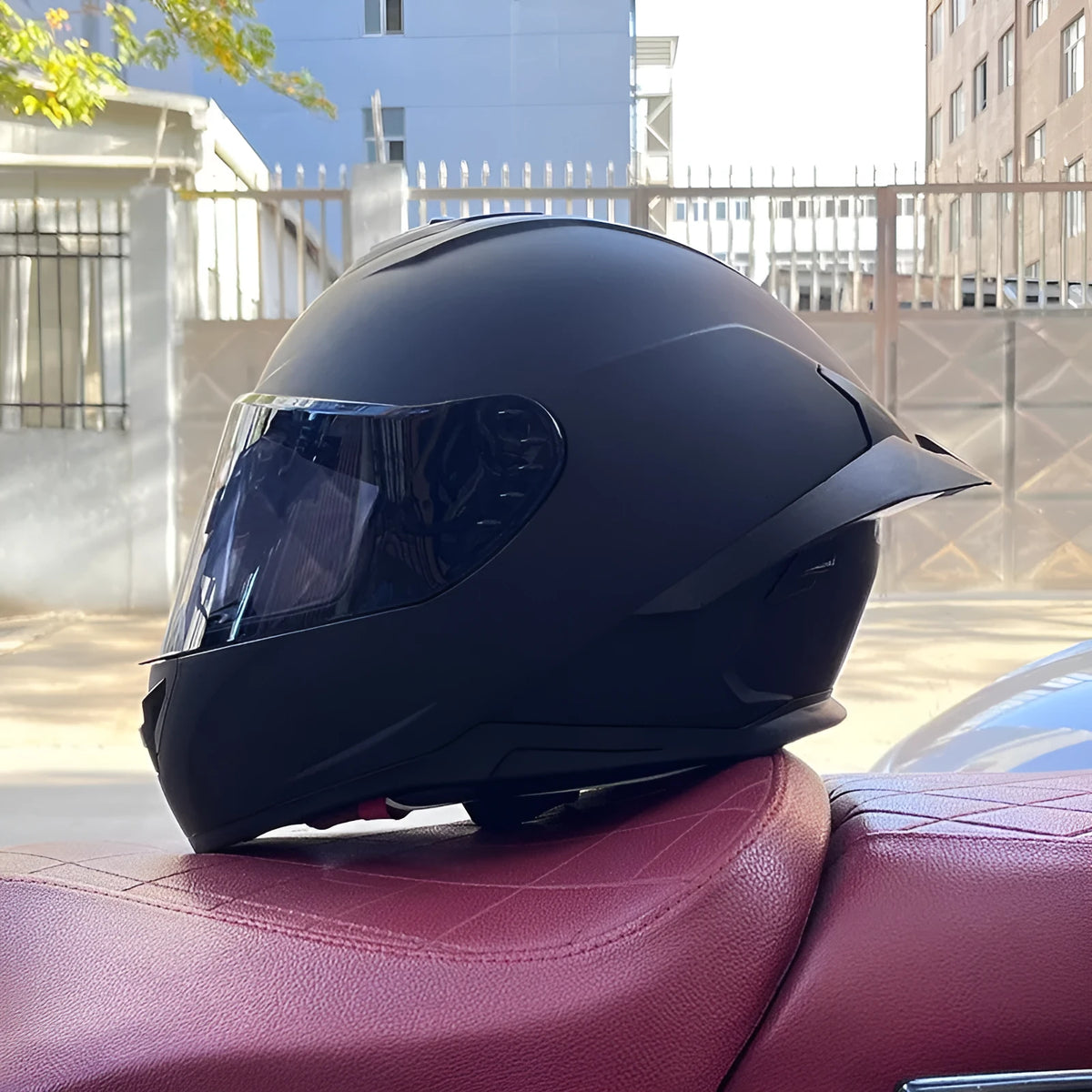 Big tail motorcycle helmet in ABS, shown in a matte black finish with sizes M to XXL