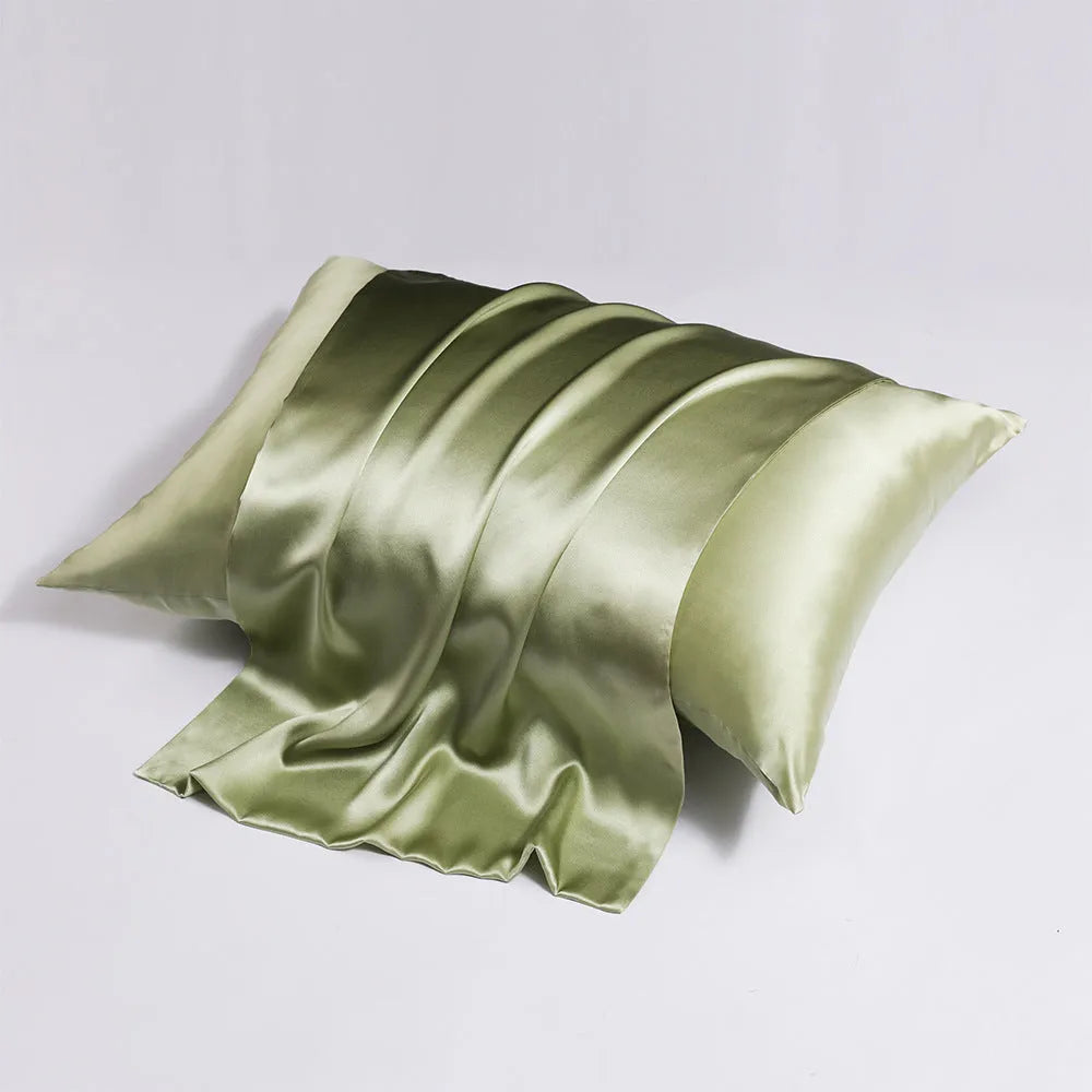 Silk pillowcase with concealed zipper in mulberry silk, double-sided design