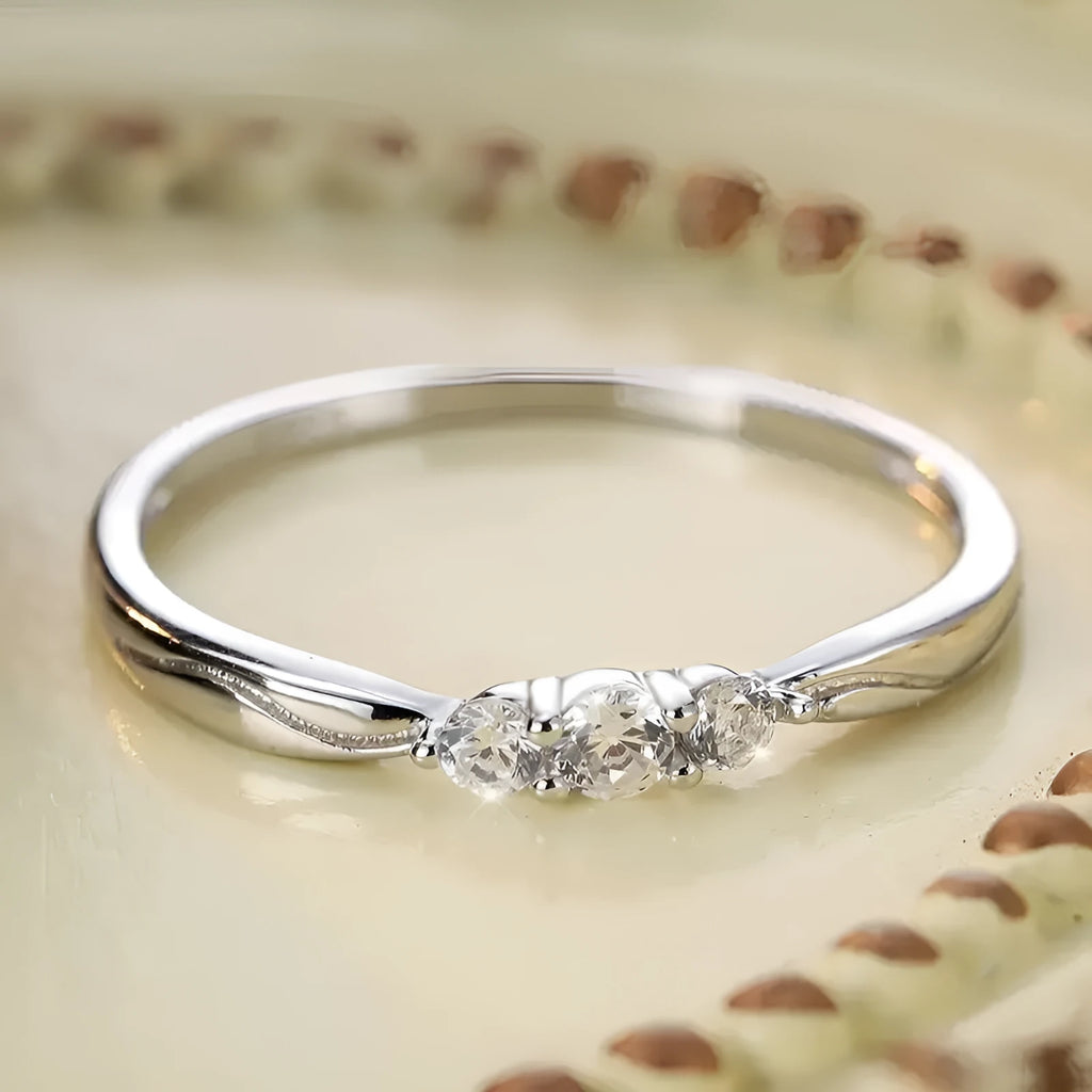 S925 sterling silver ripple wave gang drill small ring on white background, white gold colour texture