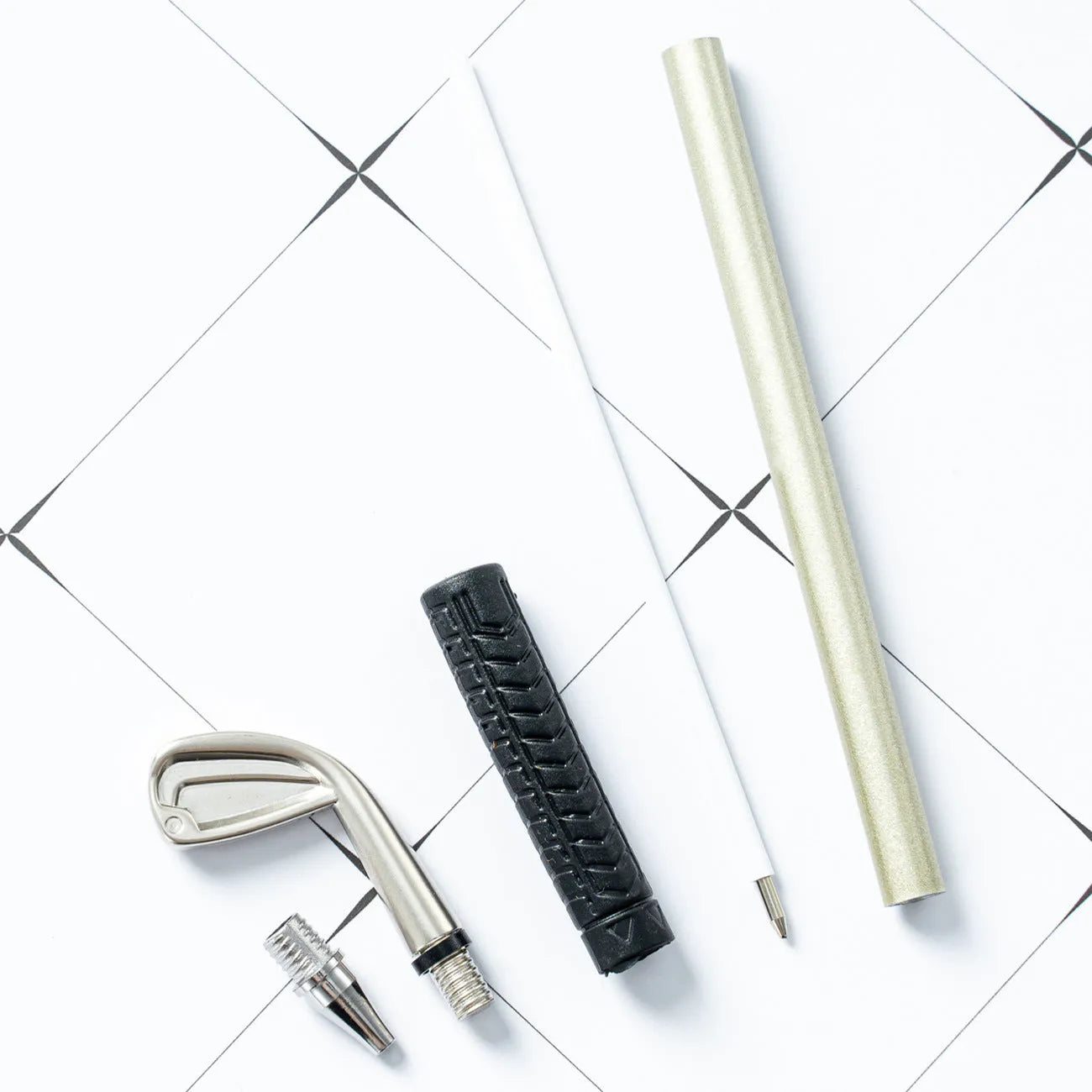Three metal ballpoint pens with 0.7mm bullet-type heads in gift packaging