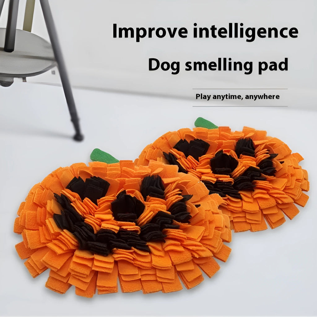 Pumpkin-shaped pet slow feed mat measuring 25x34cm in orange fleece for dog and cat scent training