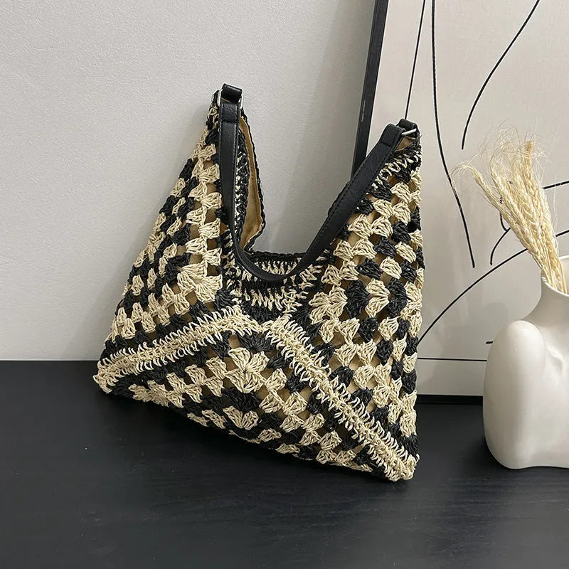 Handmade straw woven hollow contrast colour weave women's shoulder bag with polyester lining in khaki beige