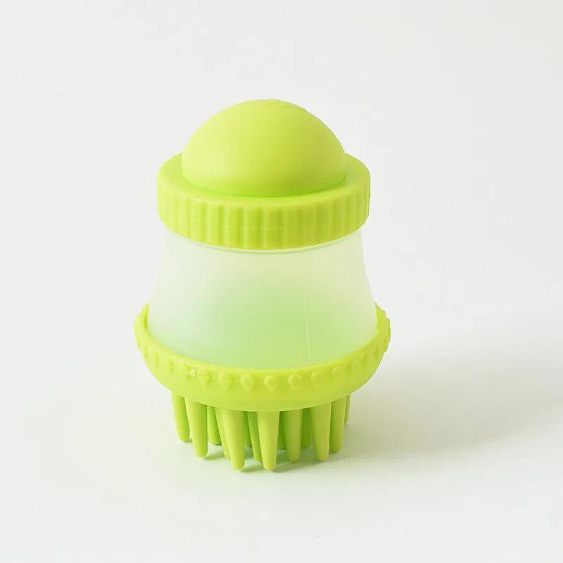 Multifunctional pet bathing brush with silicone TPR bristles in pink, 11.8x7.8cm, for dogs and cats