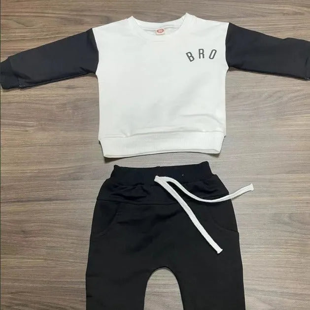 Boys' casual BUBS letter print cotton top and trousers set in gray on white background