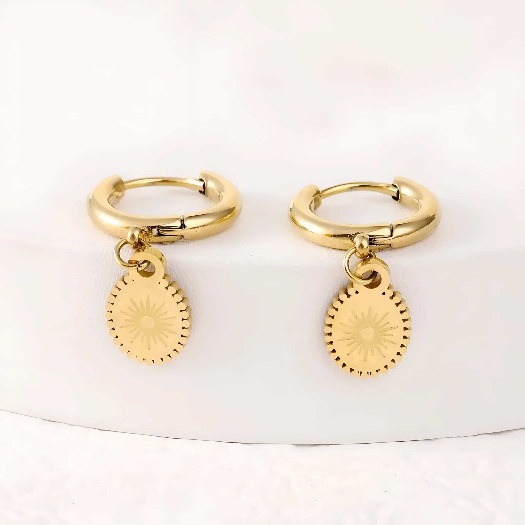 Geometric stainless steel earrings with oval design for women, colour XY-EH005.