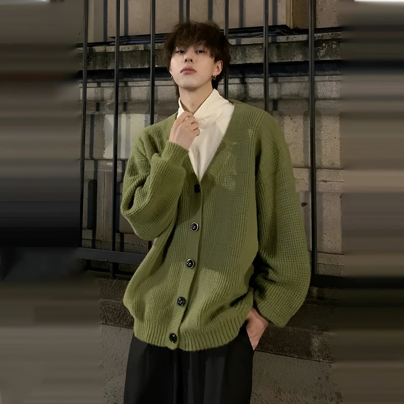 Men's loose fit cotton blend V-neck cardigan in retro style solid colours