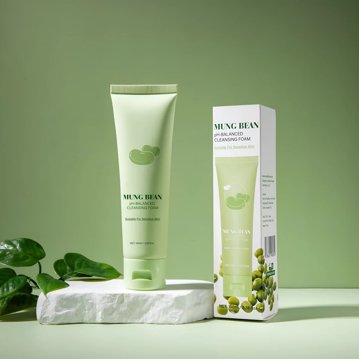 Mung bean pH balance cleansing foam 100ml facial wash for daily makeup removal and general population use