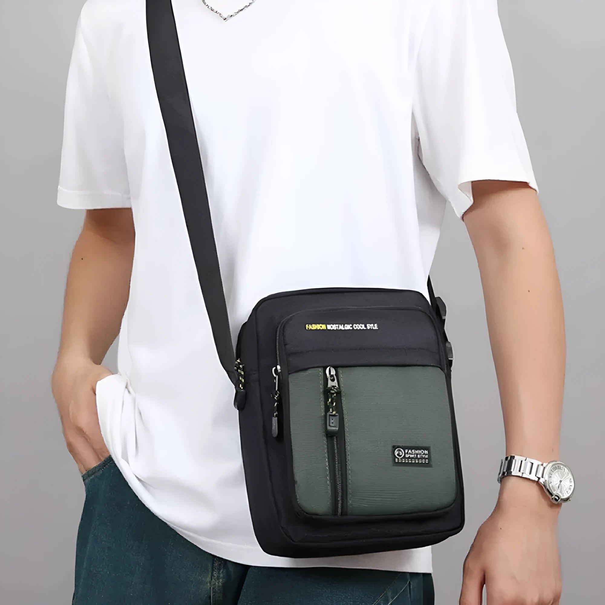 Men's casual green nylon one-shoulder messenger bag with crossbody strap