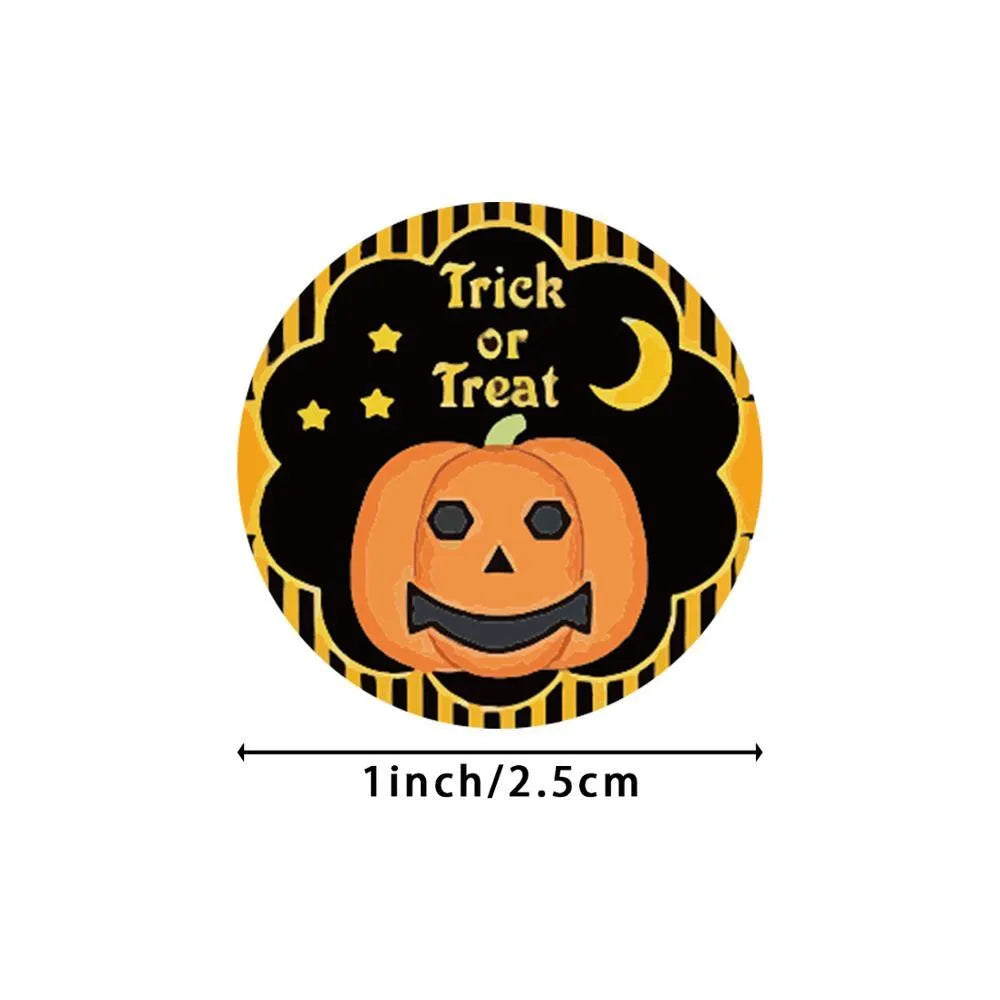 500-piece roll of Halloween pumpkin pattern PVC stickers in candy colours, 1 inch diameter