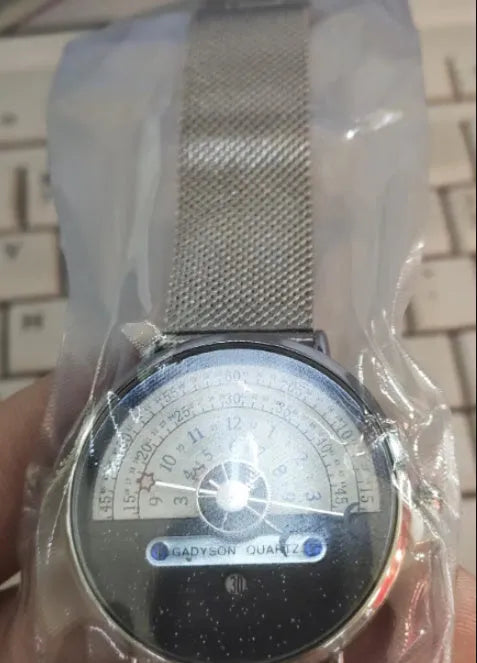 Mens sports watch with 40mm round dial, alloy case, and choice of stainless steel or leather strap