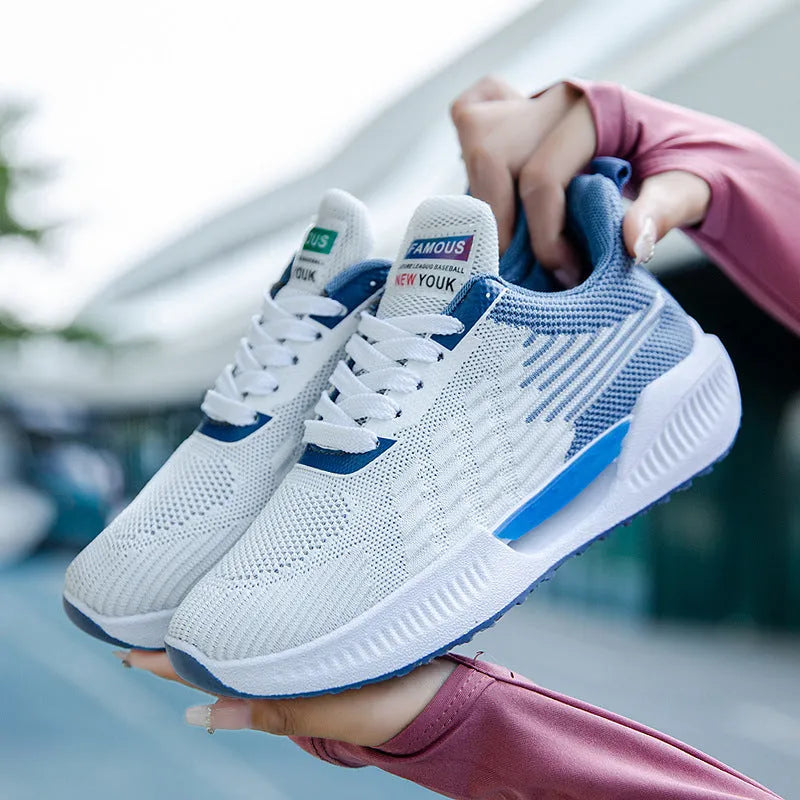 Men's blue mesh casual sports shoes with round toe and injection moulded sole