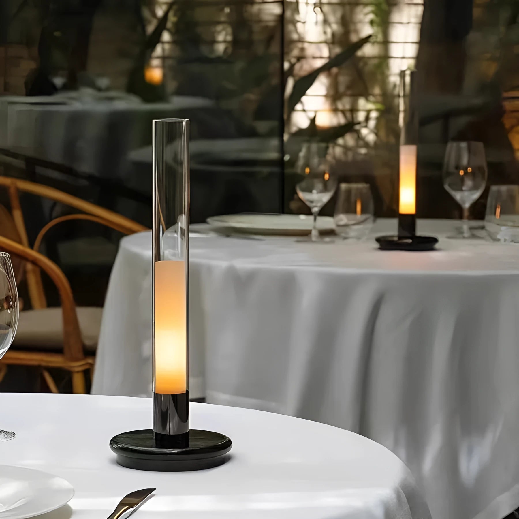 Creative candlelight table lamp, Nordic style black finish, with tricolor and warm light options for desktop night light