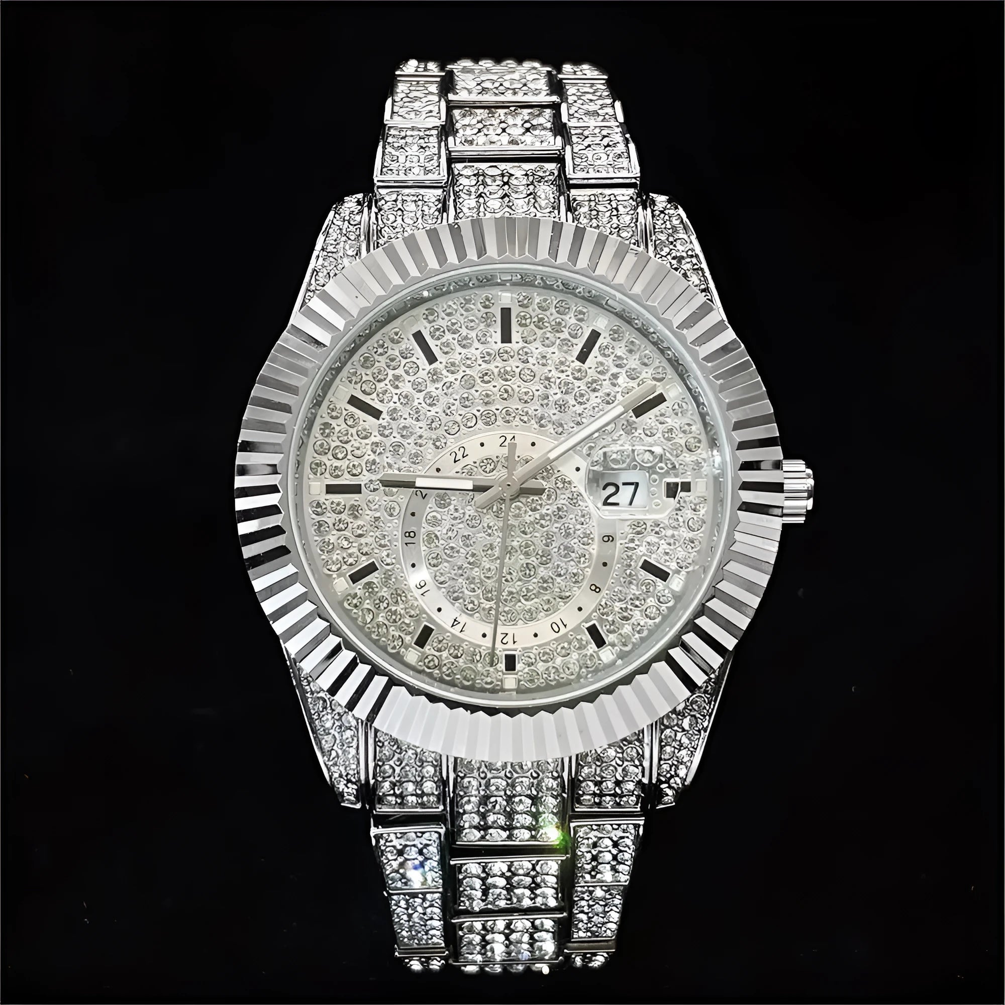 Silver full diamond night glow waterproof men's watch with 42mm dial and gold-plated strap on display