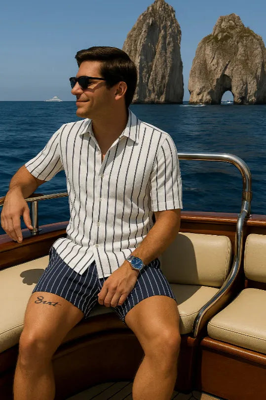 Men's light casual shirt and shorts beach set in four-sided elastic fabric.