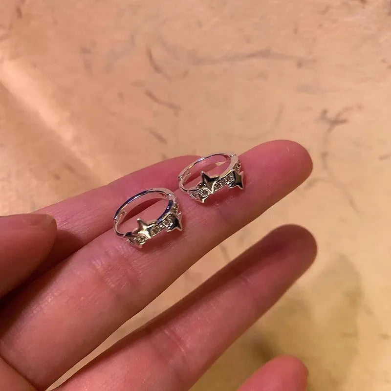 Silver electroplated alloy star earrings for women, lightweight sweet cool style jewellery