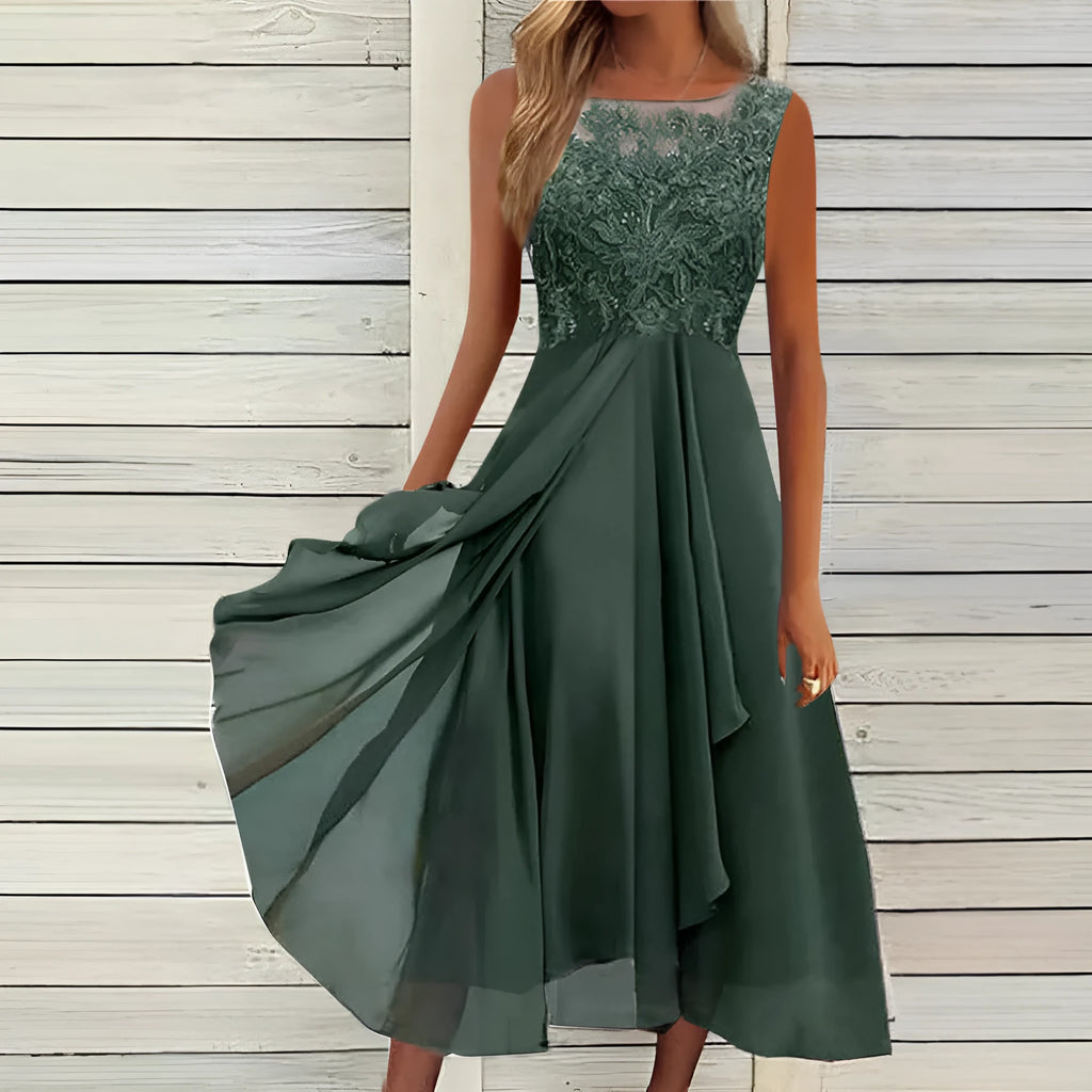 Women's sleeveless green chiffon dress with lace hollow-out detail and a mid-length princess skirt.