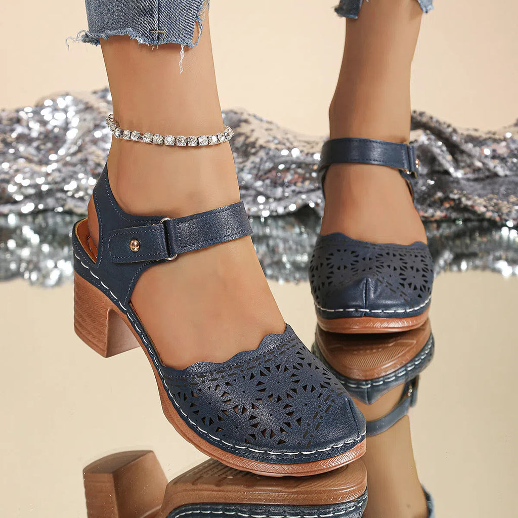 Women's hollow-out chunky-heel closed-toe sandals with Velcro closure in black