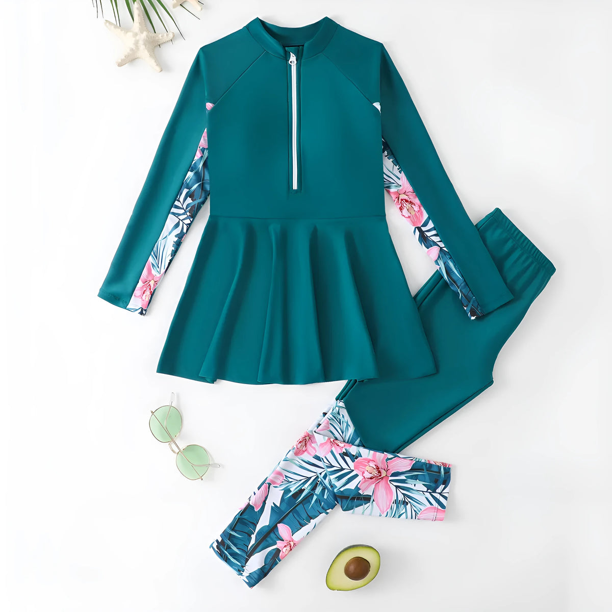Girls split two-piece long-sleeved swimsuit in green with high elasticity fabric and briefs style