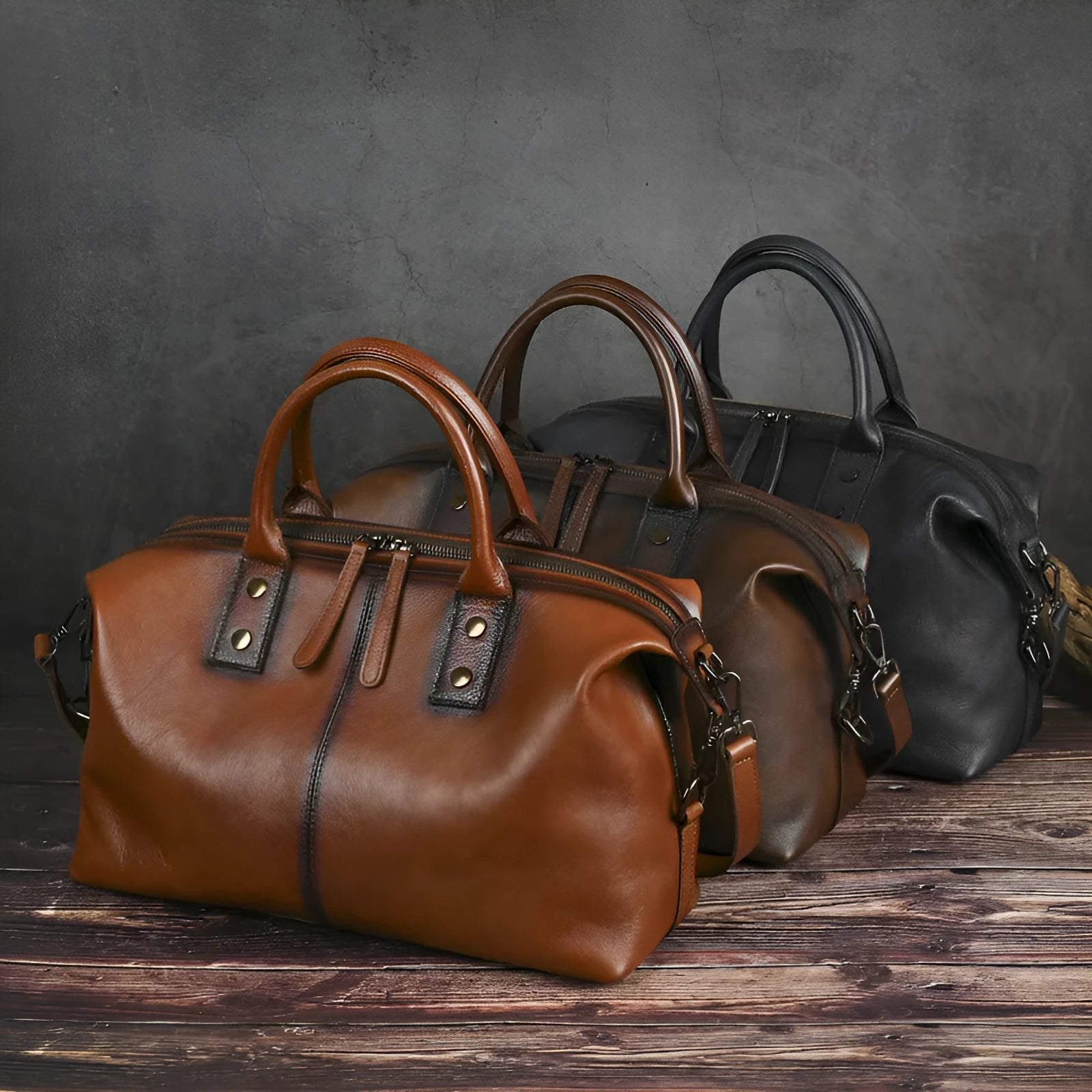Women's European and American retro large-capacity handbag in genuine leather, horizontal square shape, brown colour