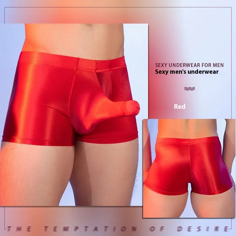 Seamless men's boxers in red with a mid-waist fit and hip-lift design