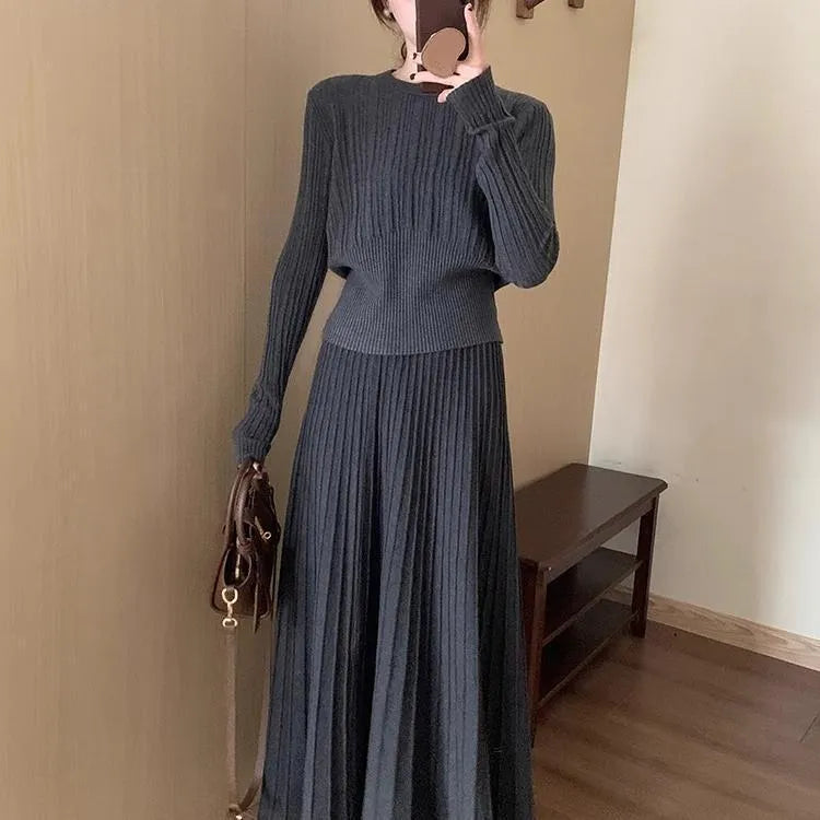 Dark grey artistic knitted dress suit with 3D pattern, collage stitching, sweater and skirt two-piece set.