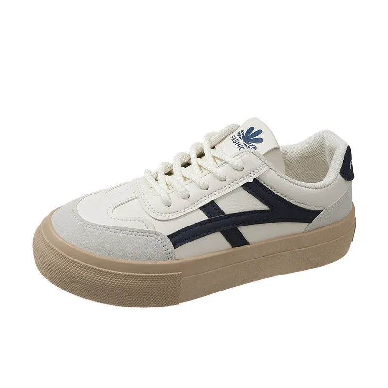 Blue and brown low-top casual board shoes with round toe and flat rubber sole.