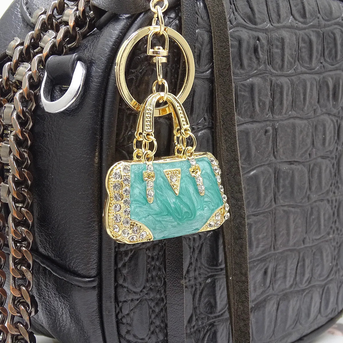 Alloy pendant keychain with enamel diamond cloud pattern in gold colour on keyring