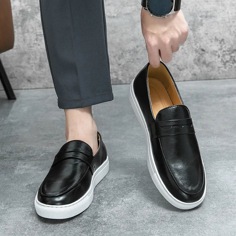Plus size men's board shoes in black or brown with artificial PU upper, flat heel, rubber sole, and round toe