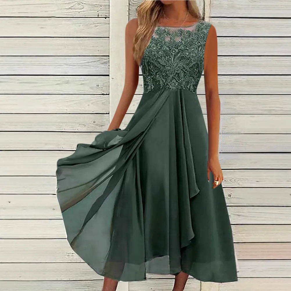 Women's sleeveless green chiffon dress with lace hollow-out detail and a mid-length princess skirt.