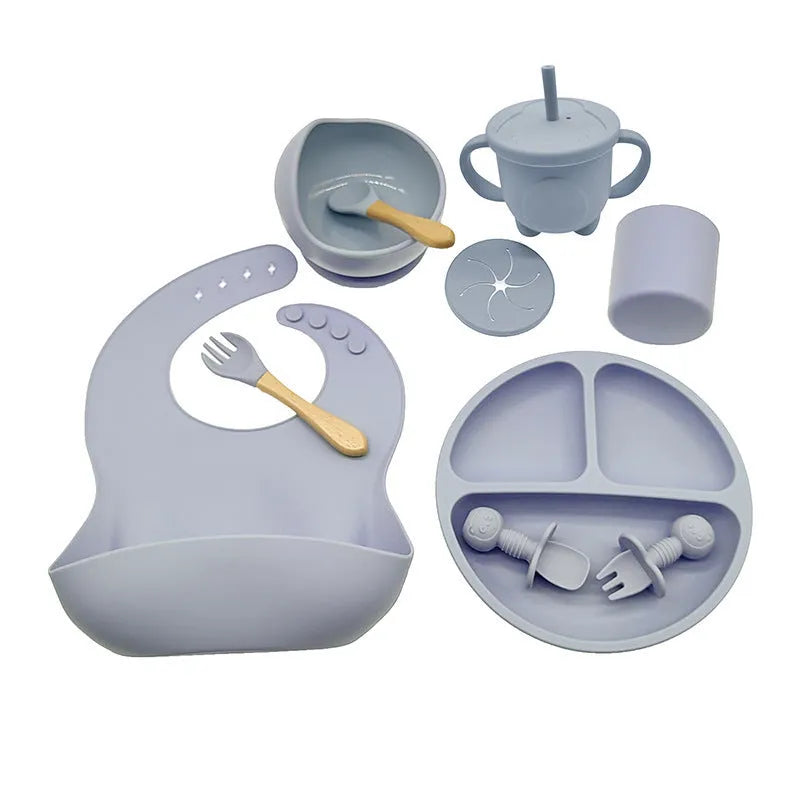 Baby silicone tableware 10 piece set in simple style for feeding over 6 months