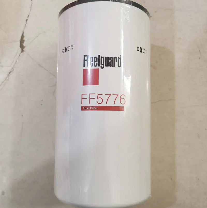 Glass fibre folding filter element for oil with 32mm ports, colour FF5776.