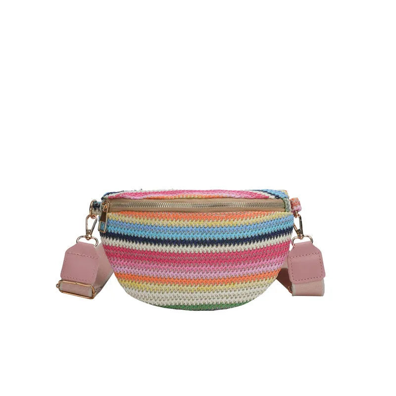 Women's woven straw beach bag in bohemian style with shell shape and single shoulder strap