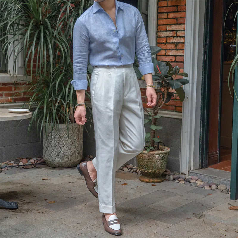 Men's slim fit shirt in 100% linen with semi-open collar in blue