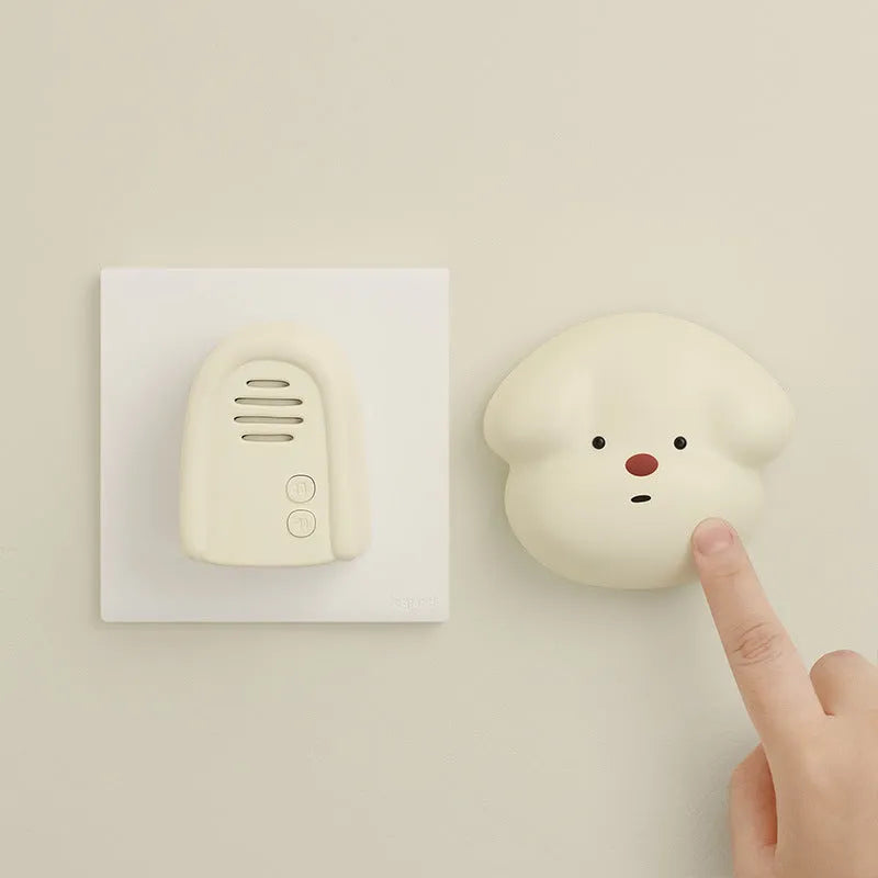 Wireless self-generating plug-in household doorbell in Milky Yellow or White, single doorbell pack