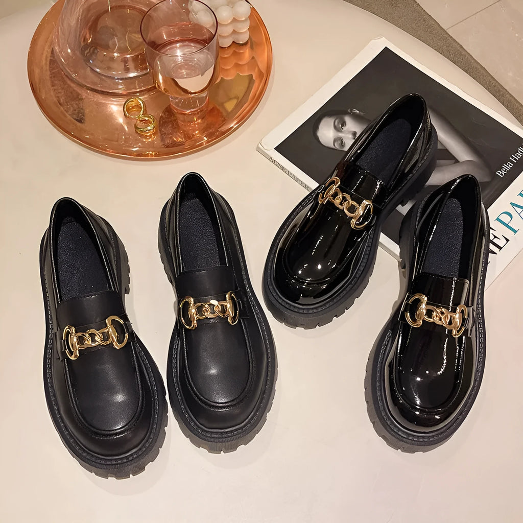 British retro round toe flat shoes for women, PU upper, solid colour, black glossy finish