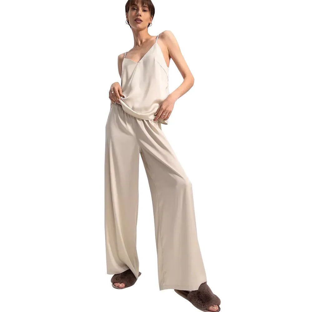 Suspender trousers pajama set in navy blue polyester with adjustable straps on the trouser waist