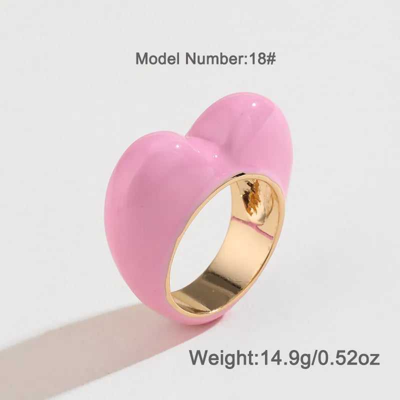Original design three-dimensional heart-shaped enamel ring in zinc alloy.