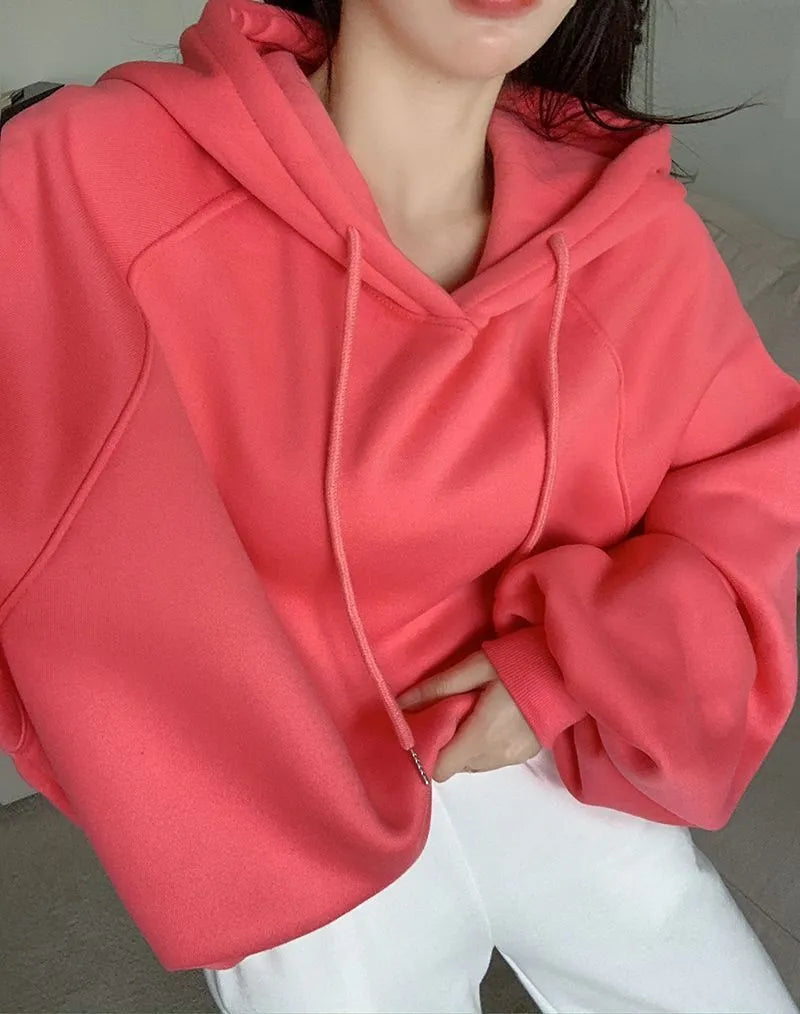 Watermelon red sleeveless hooded sweater for women made from mulberry silk, loose fit.