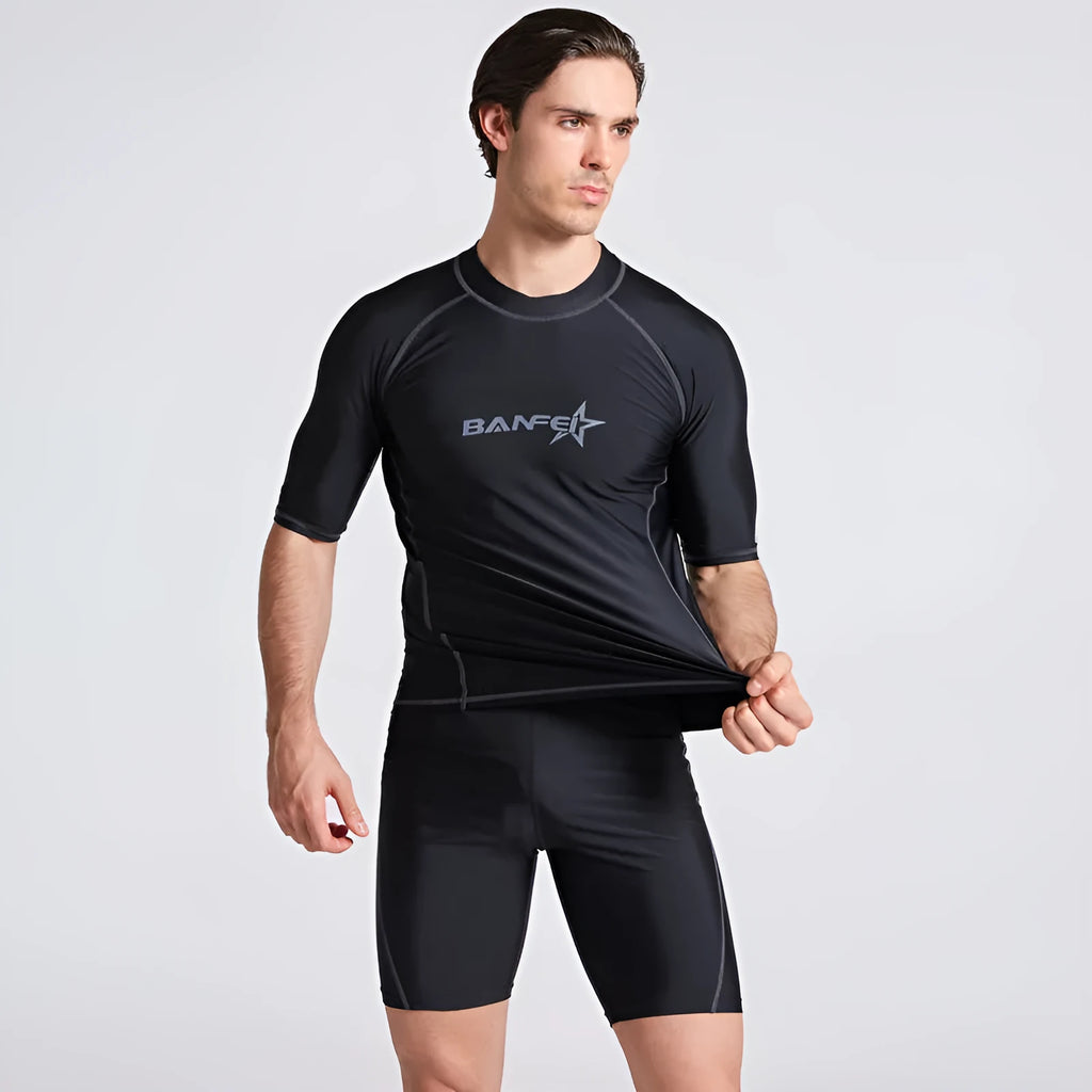 Men's quick-dry half sleeve swimsuit set in nylon fabric for snorkelling and surfing activities