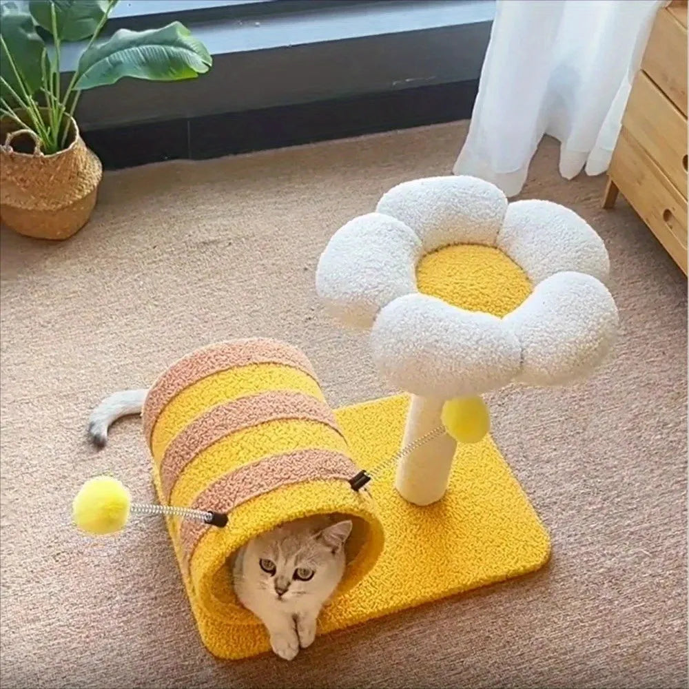 Yellow bee-themed cat climbing frame with sisal scratching board and tunnel, dimensions 46x36x25cm