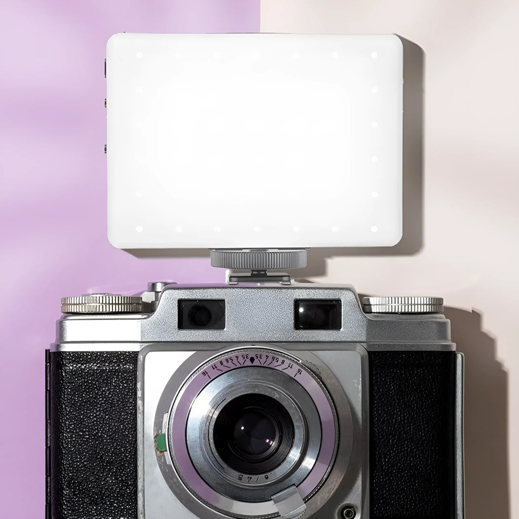 Handheld LED pocket fill light with clip attachment for mobile phone photography