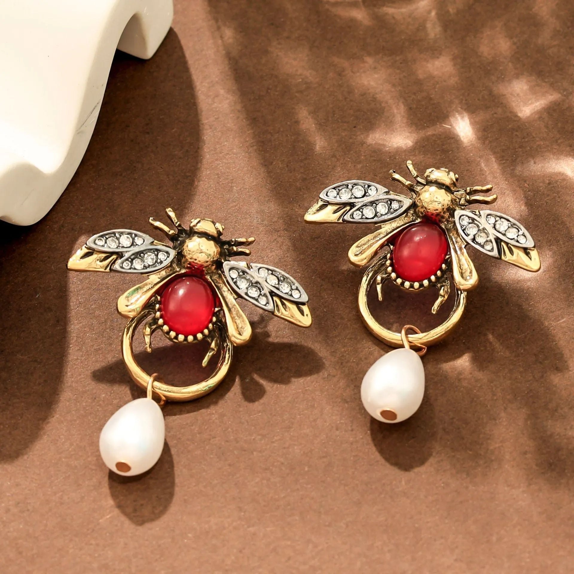 Retro insect drop earrings small bee design alloy pendant gold colour for women